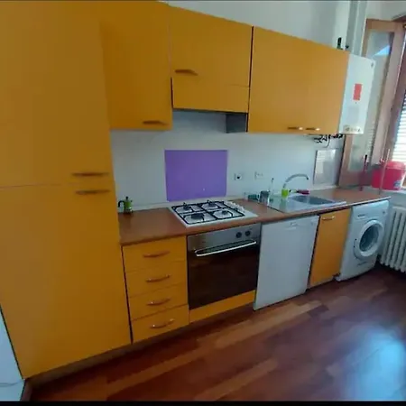 Second Floor Apartment - No Lift Bari Exterior foto